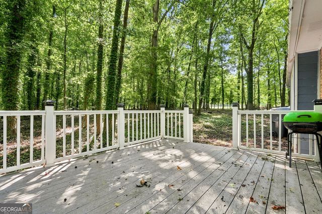 1050 Skyline Drive, Covington, GA 30014