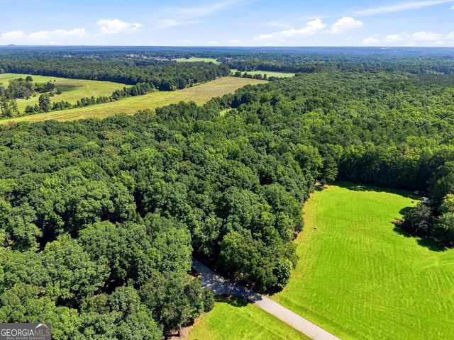 1050 Skyline Drive, Covington, GA 30014