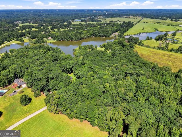 1050 Skyline Drive, Covington, GA 30014