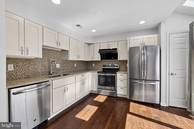 12318 SOUR CHERRY WAY, North Potomac, MD 20878