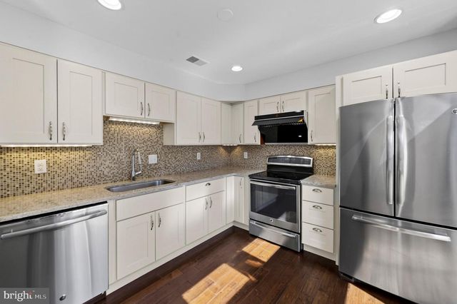 12318 SOUR CHERRY WAY, North Potomac, MD 20878