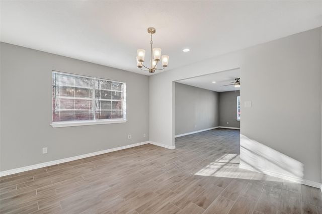 4610 36th Street E, Dickinson, TX 77539