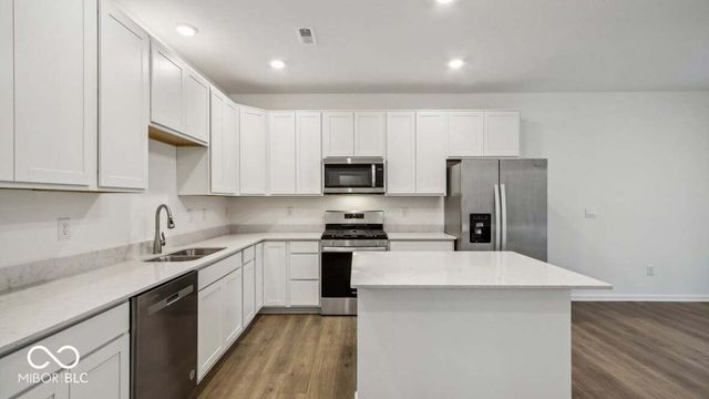 6111 Rhinecliff Drive, Whitestown, IN 46075