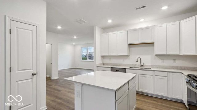 6111 Rhinecliff Drive, Whitestown, IN 46075