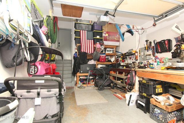 33 Austin Street, Tinton Falls, NJ 07712