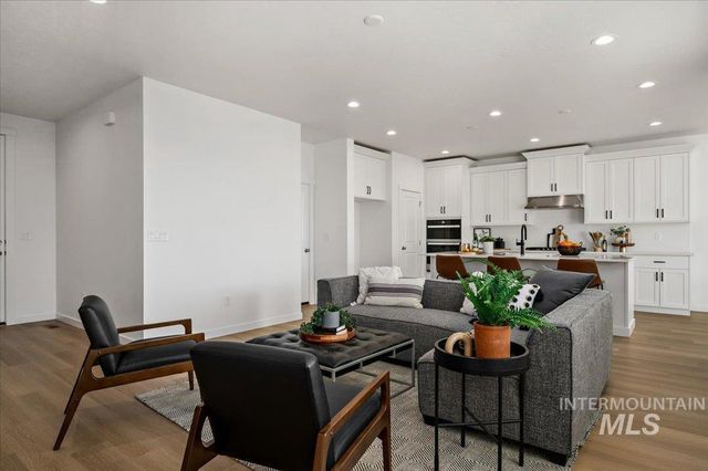 1663 W Arya St, Kuna, ID 83634