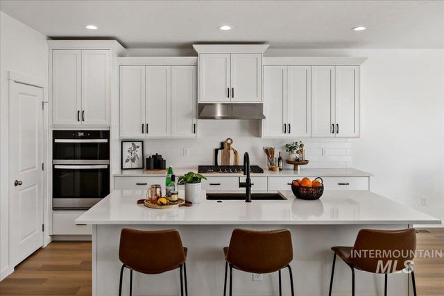 1663 W Arya St, Kuna, ID 83634