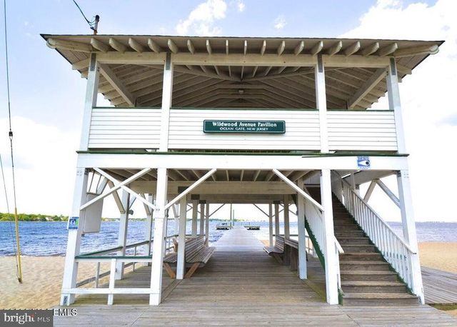 445 E BAYVIEW AVE, Ocean Gate, NJ 08740