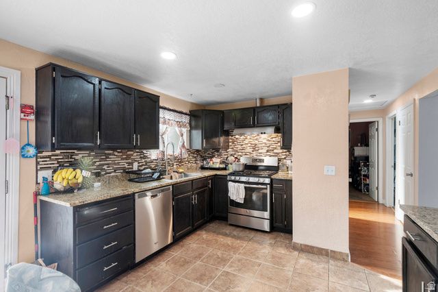 3452 S 7930 W, Magna, UT 84044