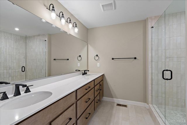 7436 Wetherington Lane, West Chester, OH 45069
