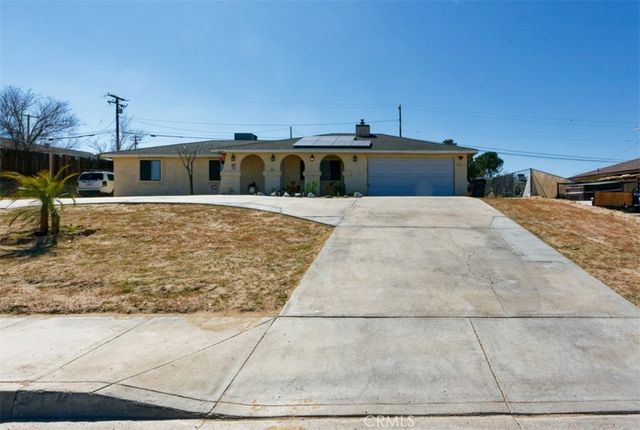 15928 Village Drive, Victorville, CA 92394