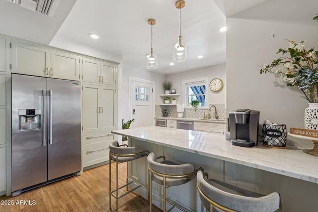 344 W LYNWOOD Street, Phoenix, AZ 85003