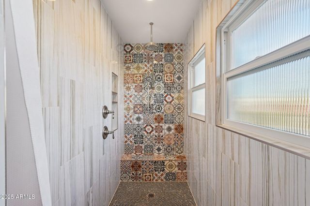 344 W LYNWOOD Street, Phoenix, AZ 85003