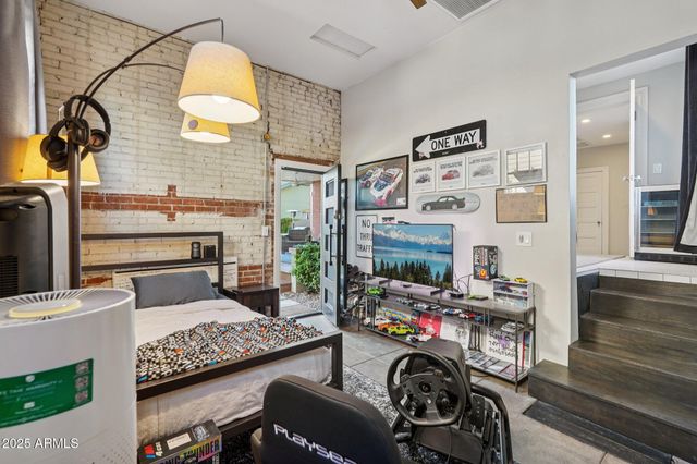 344 W LYNWOOD Street, Phoenix, AZ 85003