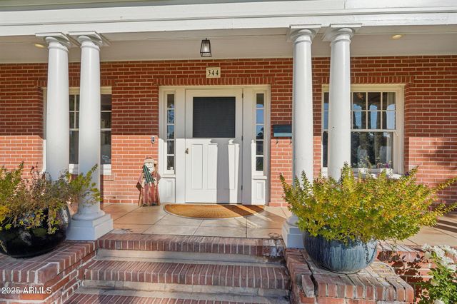 344 W LYNWOOD Street, Phoenix, AZ 85003