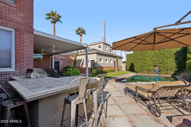 344 W LYNWOOD Street, Phoenix, AZ 85003