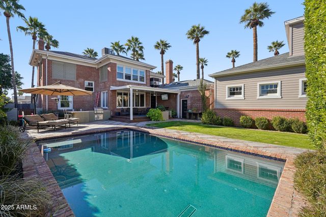 344 W LYNWOOD Street, Phoenix, AZ 85003