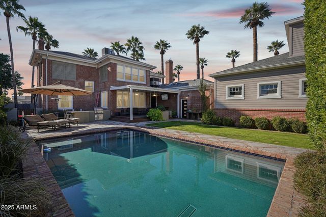 344 W LYNWOOD Street, Phoenix, AZ 85003