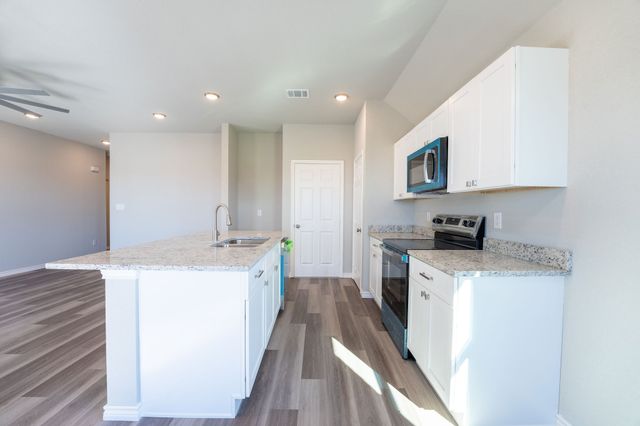 1020 Springview Lane, Mabank, TX 75147