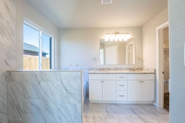 1020 Springview Lane, Mabank, TX 75147