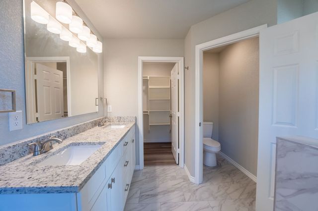 1020 Springview Lane, Mabank, TX 75147