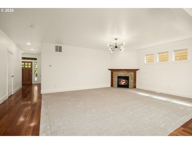 5931 Nw LARK MEADOW Ter, Portland, OR 97229