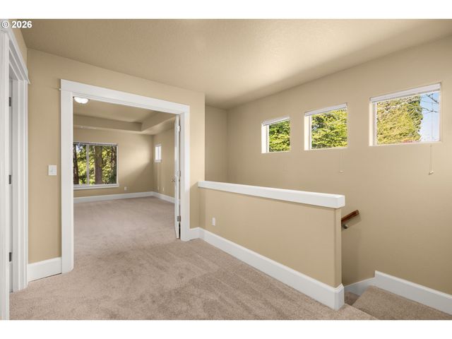 5931 Nw LARK MEADOW Ter, Portland, OR 97229