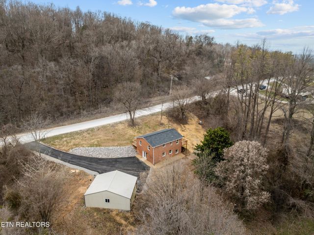 1080 Old Cavalry Rd, Cookeville, TN 38506