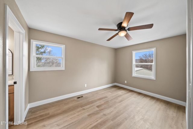 1080 Old Cavalry Rd, Cookeville, TN 38506