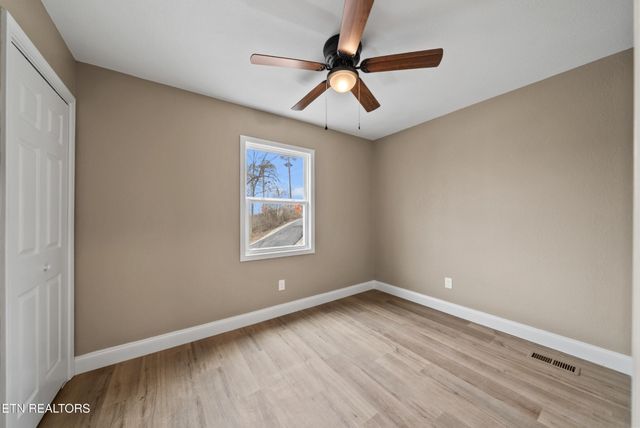 1080 Old Cavalry Rd, Cookeville, TN 38506