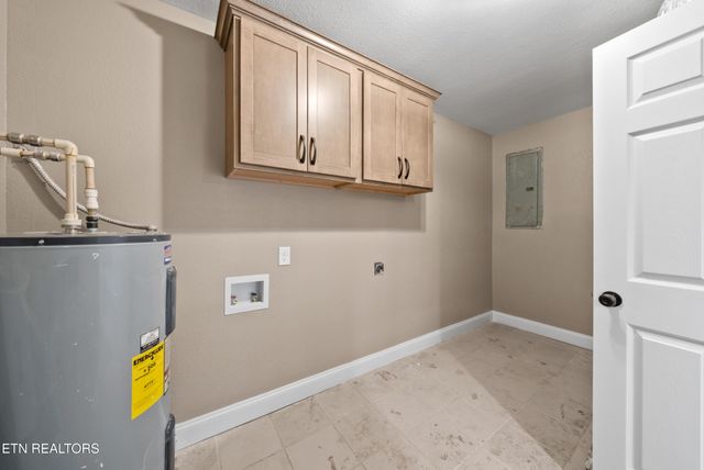 1080 Old Cavalry Rd, Cookeville, TN 38506