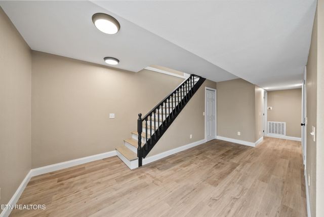 1080 Old Cavalry Rd, Cookeville, TN 38506