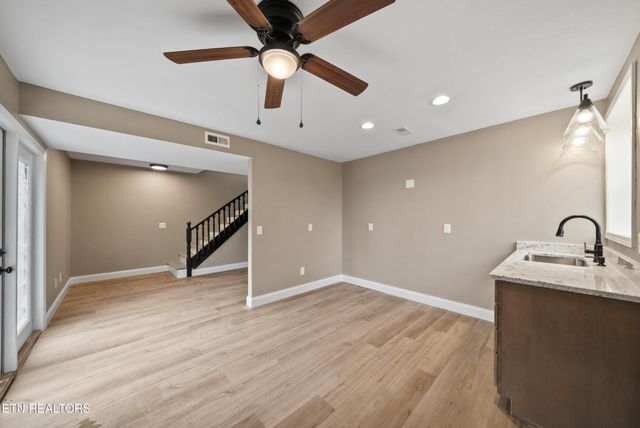 1080 Old Cavalry Rd, Cookeville, TN 38506