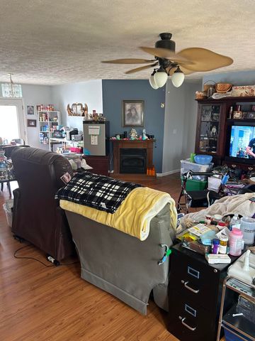 90 Deborah Lane, Lily, KY 40740