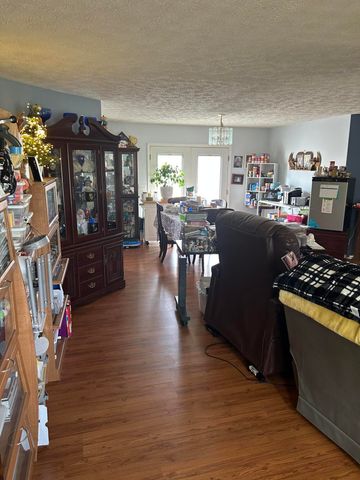 90 Deborah Lane, Lily, KY 40740