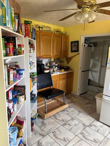 90 Deborah Lane, Lily, KY 40740