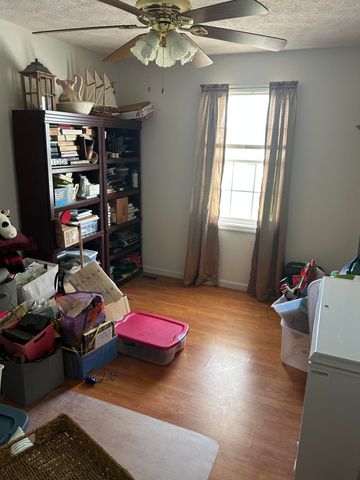 90 Deborah Lane, Lily, KY 40740