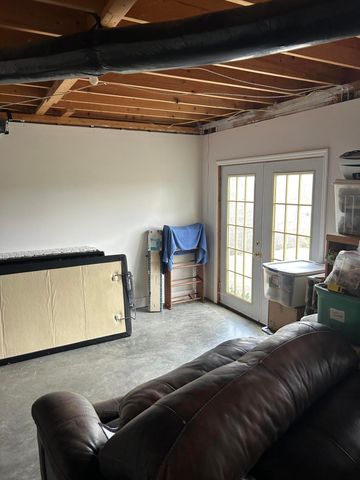 90 Deborah Lane, Lily, KY 40740