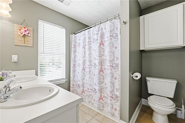 1211 Vintage Pointe Drive, Lawrenceville, GA 30044