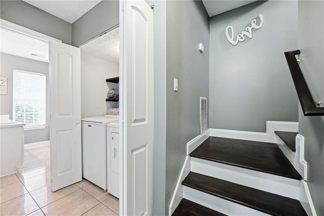 1211 Vintage Pointe Drive, Lawrenceville, GA 30044