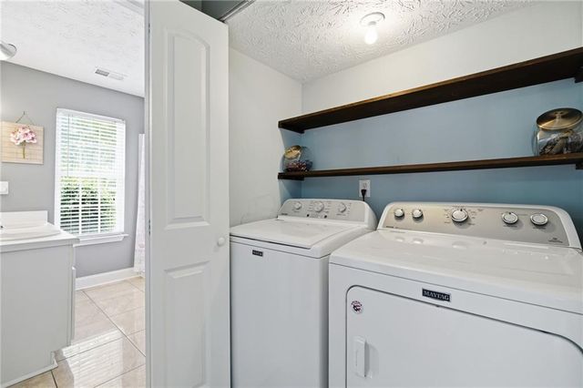 1211 Vintage Pointe Drive, Lawrenceville, GA 30044
