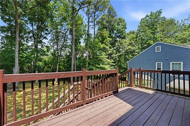 1211 Vintage Pointe Drive, Lawrenceville, GA 30044