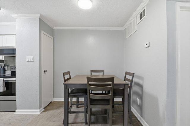 12550 Whittington Drive 303, Houston, TX 77077