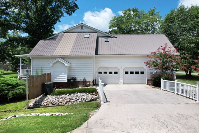 446 Hickory Hills Drive NE, Cleveland, TN 37312