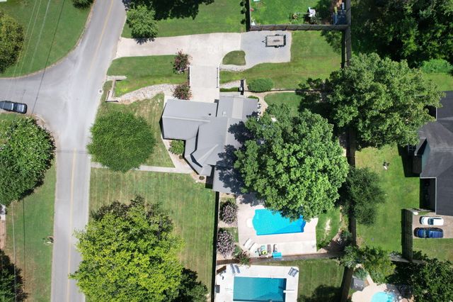 446 Hickory Hills Drive NE, Cleveland, TN 37312