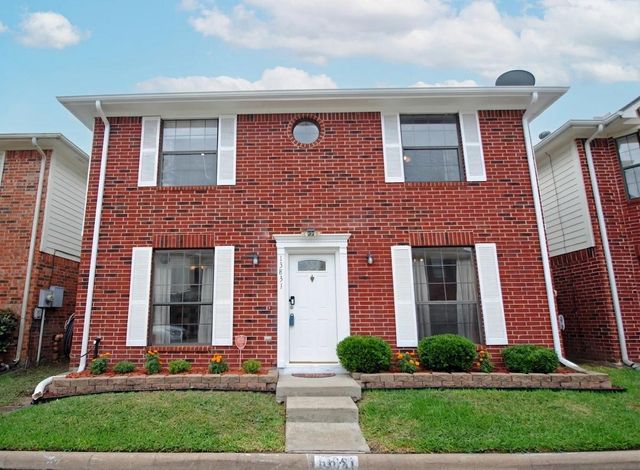 13831 Trumpetvine Street, Houston, TX 77083