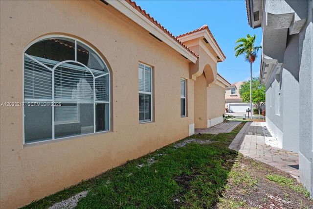 3954 NE 13th Dr, Homestead, FL 33033