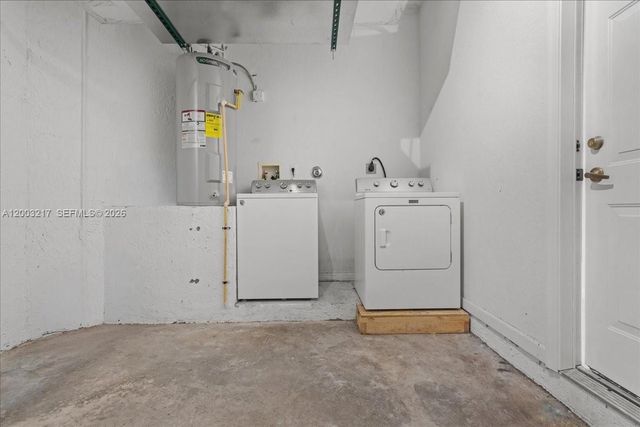 3954 NE 13th Dr, Homestead, FL 33033