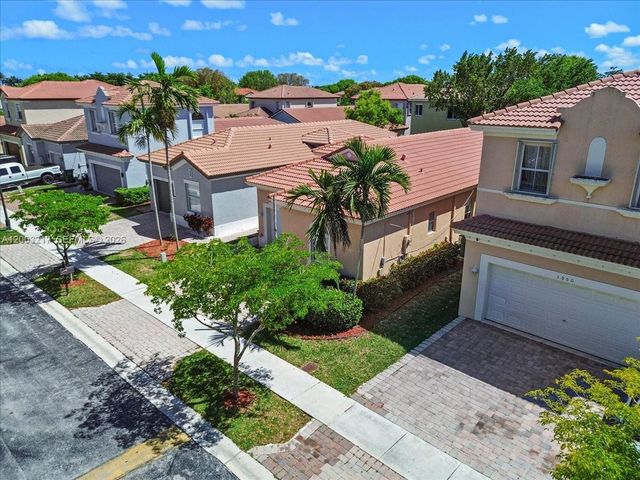 3954 NE 13th Dr, Homestead, FL 33033