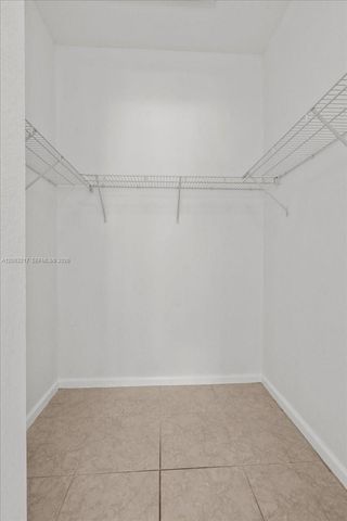 3954 NE 13th Dr, Homestead, FL 33033